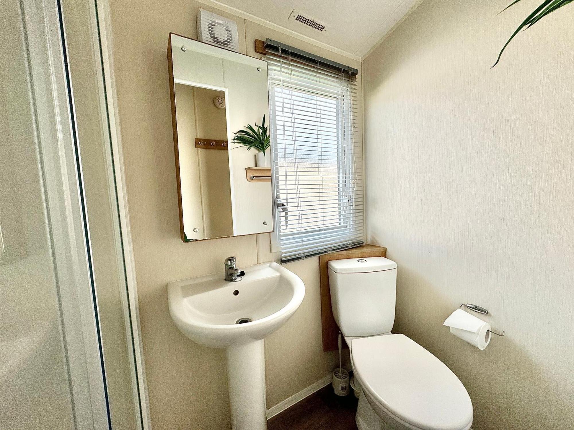Haven Seashore Holiday Park Caister-on-Sea Exterior foto